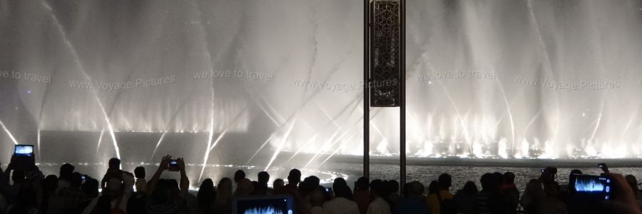 Travel Pictures The Dubai Dancing Fountain